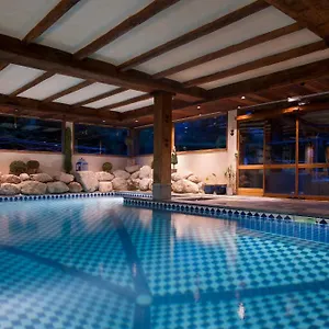 Les Grands Montets & Hotel