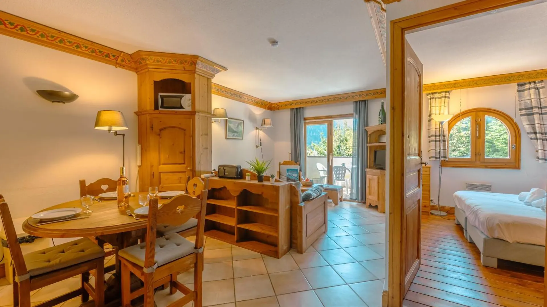 Residence Le Cristal - Mont Blanc 6 - Happy Rentals Chamonix